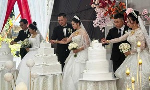 Chuyện kỳ lạ ở Lâm Đồng: 3 bà mẹ ruột cưới nằm trong một ngày, toàn bộ nằm trong cho tới hít ngôi trường tiệc cưới