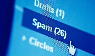 Vì sao không nên xoá email rác?