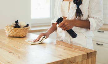 Những món đồ này chớ nên chùi rửa thường xuyên, vừa không tốt lại nhanh hỏng