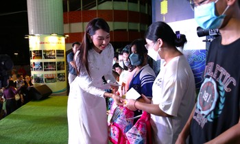 Ấm áp chương trình ‘Trung Thu hạnh phúc’