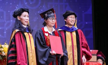 Nghị lực ‘thép’ của nữ sinh Văn Lang từng bị hôn mê 49 ngày