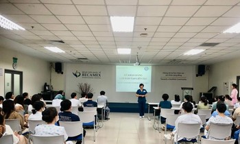Bình Dương bảo đảm học phí và đầu ra cho sinh viên theo học các ngành Điều dưỡng, Hộ sinh