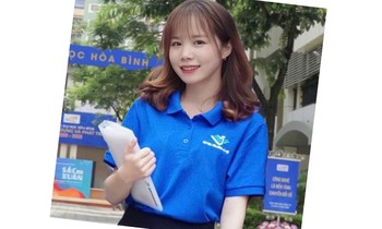 Nữ sinh Trường Đại học Hòa Bình giành chiến thắng trong 'Chiến dịch video Cầu Vàng'