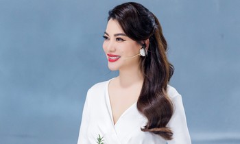 Giữa dàn ‘mỹ nhân’ gen Z, nhan sắc chuẩn 'chị đại' của Trương Ngọc Ánh thu hút mọi ánh nhìn