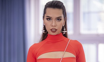 Hà Anh phản pháo thế nào trước quan điểm “thi người mẫu nhí chỉ là cuộc chiến của bố mẹ?“