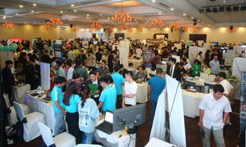 "Startup Wheel" mùa thứ 8 “lăn bánh ” đến 5 châu lục