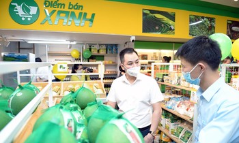 Hỗ trợ nông sản vượt dịchCOVID-19 bằng những “Điểm bán xanh”