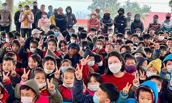 ‘Hát để sẻ chia’ nối dài hành trình yêu thương