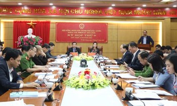 HĐND thành phố Bắc Giang họp lấy phiếu tín nhiệm 21 cán bộ.