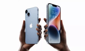 Fan nhà Táo chờ iPhone 14: Máy chính hãng VN/A "hot" vì sim vật lý, hội mê đi Thái có thêm lý do