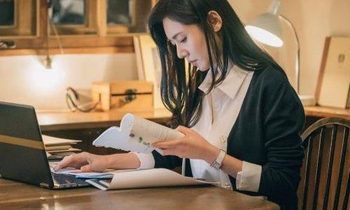 18 cách vượt qua những ngày "down mood", áp dụng luôn để vực dậy tinh thần nào!