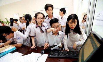 Đón đầu kỳ tuyển sinh Đại học 2022: “La bàn tuyển sinh” cho hội 2K4 nhiều tâm tư