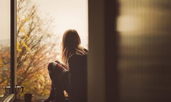 Lắng nghe trái tim mình: Đừng vội buông xuôi ngay cả khi em cảm thấy cô đơn nhất