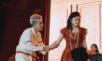 Sinh viên Học viện Báo chí và Tuyên truyền mở "tòa án vị thành viên"