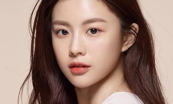 Bí mật động trời phía sau cô gái duy nhất trong K-Biz có khuôn mặt đạt tỷ lệ kim cương