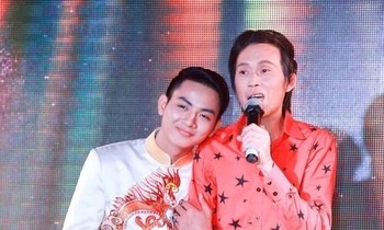 Nhìn lại những hành động gây ‘sốc’ của mỹ nam làng nhạc kiêm con nuôi Hoài Linh