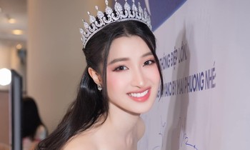 Xinh như công chúa nhưng tại sao bộ váy Á hậu Phương Nhi diện mới đây lại bị trừ điểm?