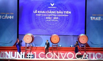 Lễ khai giảng đầu tiên ở trường Đại học VinUni đã diễn ra như thế nào?
