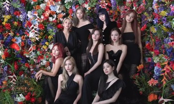 Cũng biến váy thành áo mà stylist của TWICE lại bị chê cắt xẻ đồ hiệu gây khó hiểu, vô lý