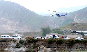 [CẬP NHẬT] Xác định được địa điểm chiếc trực thăng chở Tổng thống Iran gặp nạn