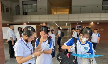 Thí sinh dự thi kỳ thi đánh giá năng lực do ĐHQG TPHCM tổ chức ngày 31/3/2024ảnh: Nguyễn Dũng 