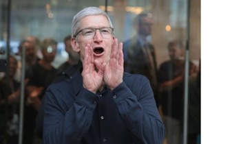 Động thái của CEO Apple nhận 'bão view' vô buổi sáng sớm ở Việt Nam