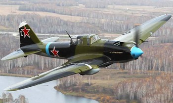 Máy cất cánh cường kích Il-2 của Liên Xô. Ảnh: Flying Heritage Collection.
