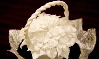 Ngỡ ngàng hoa sứ