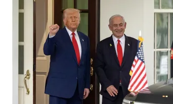 Tổng thống Mỹ Donald Trump và Thủ tướng Israel Benjamin Netanyahu tại Nhà Trắng ngày 7/4. (Ảnh: AP)