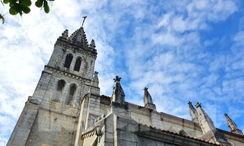 Thánh đường đá trăm tuổi ở vựa lúa xứ Nghệ