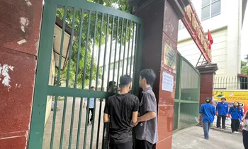 Hơn 8.300 thí sinh bỏ thi Tốt nghiệp THPT, 20 thí sinh bị đình chỉ thi