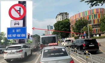 Lái xe lúng túng với các biển báo trên tuyến đường phân làn Võ Chí Công