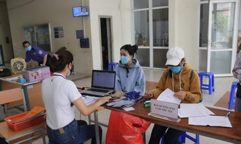 Sinh viên các trường khối ĐHQG TP. HCM bắt đầu quay lại ký túc xá
