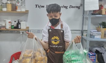 Bỏ lại bóng tối phía sau để sống một đời ý nghĩa