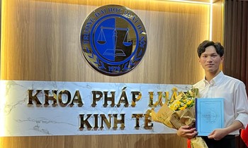 Tuổi trẻ với lý tưởng 'Phụng công, thủ pháp, chí công, vô tư'
