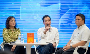 Kỳ thi tốt nghiệp 2025: Đừng chạy theo 'ngành hot'