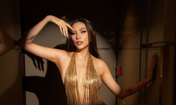 Siêu mẫu Võ Hoàng Yến diện trang phục đầy táo bạo khoe trọn vòng 1 đầy quyến rũ, thả dáng 'cực slay'