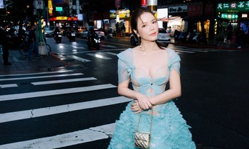 'Nữ hoàng kim cương' Lý Nhã Kỳ khoe trọn bờ vai quyến rũ, 'gây thương nhớ' trên đường phố Đài Loan