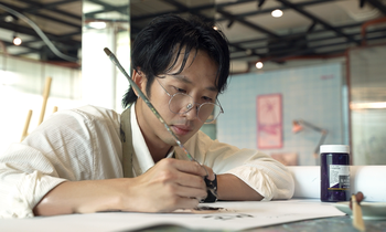Độc lạ như cách diễn viên Tuấn Trần tự tay làm điều này khi đóng phim, tiết lộ câu chuyện phía sau đầy cảm xúc