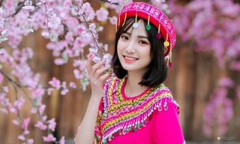 Hot girl Nam Định ‘hóa’ thiếu nữ H’Mông rạng rỡ đón Xuân