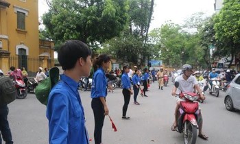 Không để xảy ra ùn tắc tại các khu vực tổ chức kỳ thi tốt nghiệp THPT