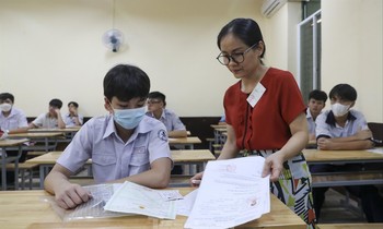 Điểm chuẩn vào lớp 10 tại TPHCM: Các trường ngoại thành bứt tốc
