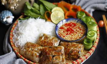 Khám phá ẩm thực bốn phương ngay tại nhà cùng ShopeeFood - Trải nghiệm hoàn toàn mới cho kỳ nghỉ lễ Giỗ tổ Hùng Vương