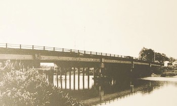 Cầu Rạch Chiếc ngày xưa