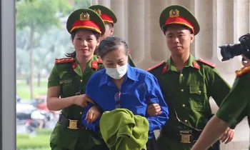 Cựu Bí thư Tỉnh ủy Hoàng Thị Thúy Lan bị tuyên phạt 14 năm tù, Chủ tịch Tập đoàn Phúc Sơn 30 năm tù