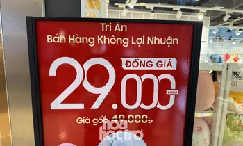 Nhộn nhịp ngày Black Friday: Nơi "sale" tất cả mặt hàng, nơi "bán hàng không lợi nhuận"