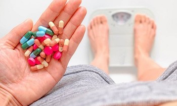 Cô gái 21 tuổi bị tổn thương não nặng do uống sản phẩm "7 ngày giảm 7 cân"