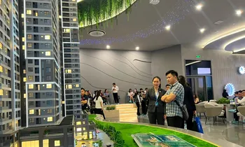 Hết thời 'nóng' lãi suất tiết kiệm, dòng tiền đang đổ vào đâu?