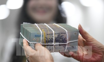 Nguồn tiền rất lớn từ người dân vừa gửi ngân hàng 