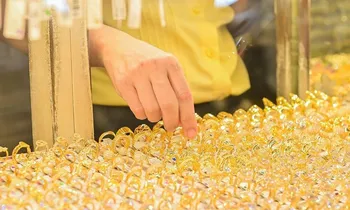 Xóa độc quyền vàng miếng: Giải phóng hàng chục tỷ USD 'chết' trong dân